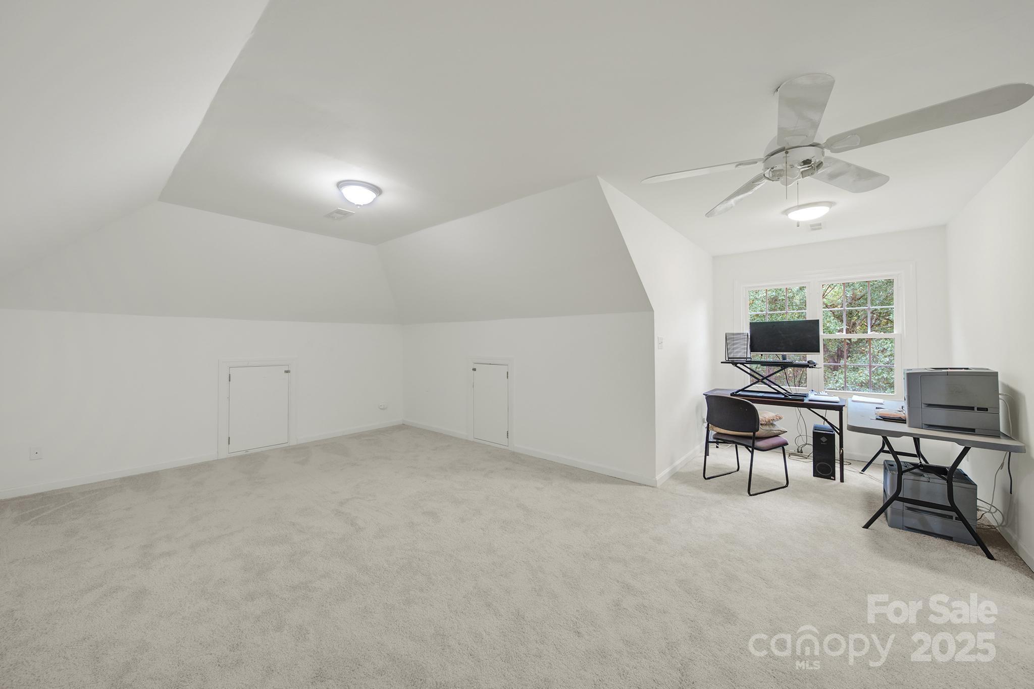 5921 Mallard Grove Road Charlotte, NC 28269 - Photo 36 of 44