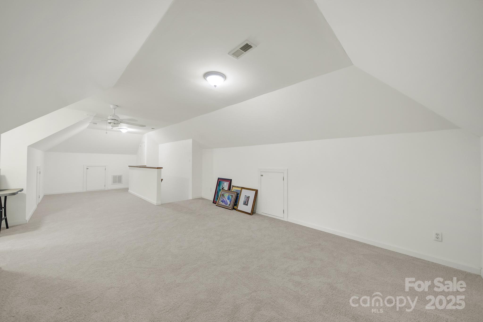 5921 Mallard Grove Road Charlotte, NC 28269 - Photo 37 of 44