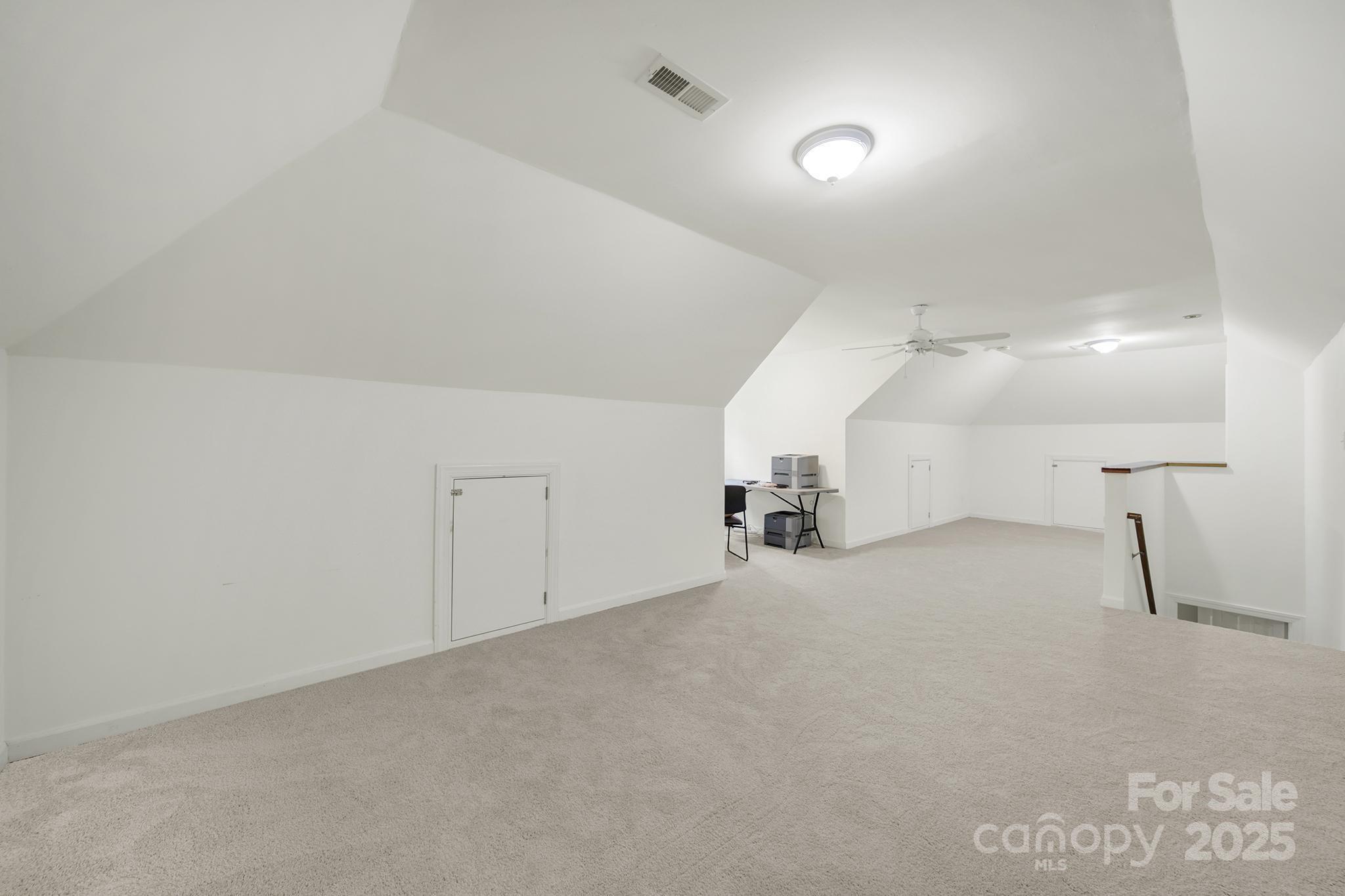 5921 Mallard Grove Road Charlotte, NC 28269 - Photo 38 of 44