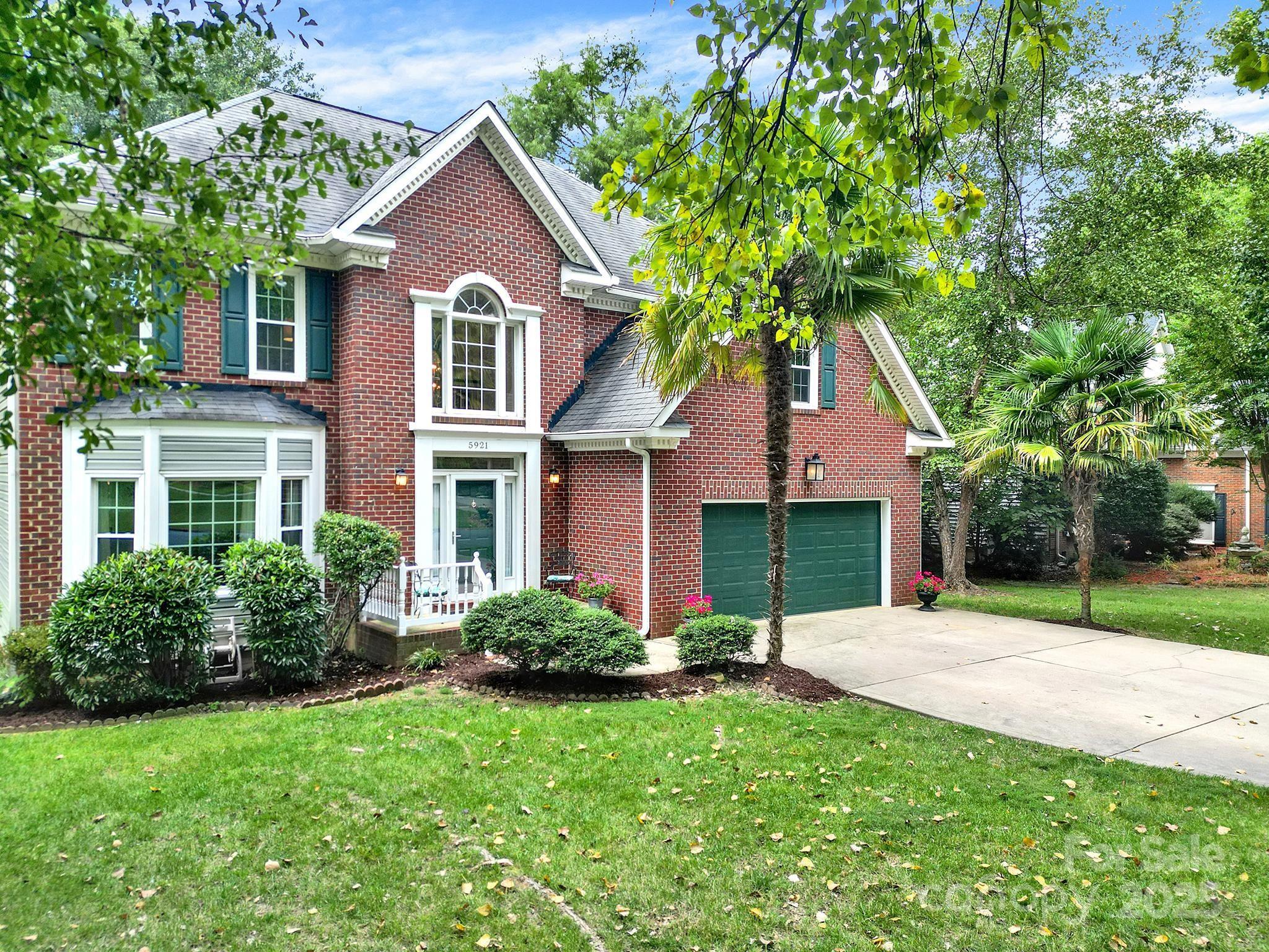 5921 Mallard Grove Road Charlotte, NC 28269 - Photo 4 of 44