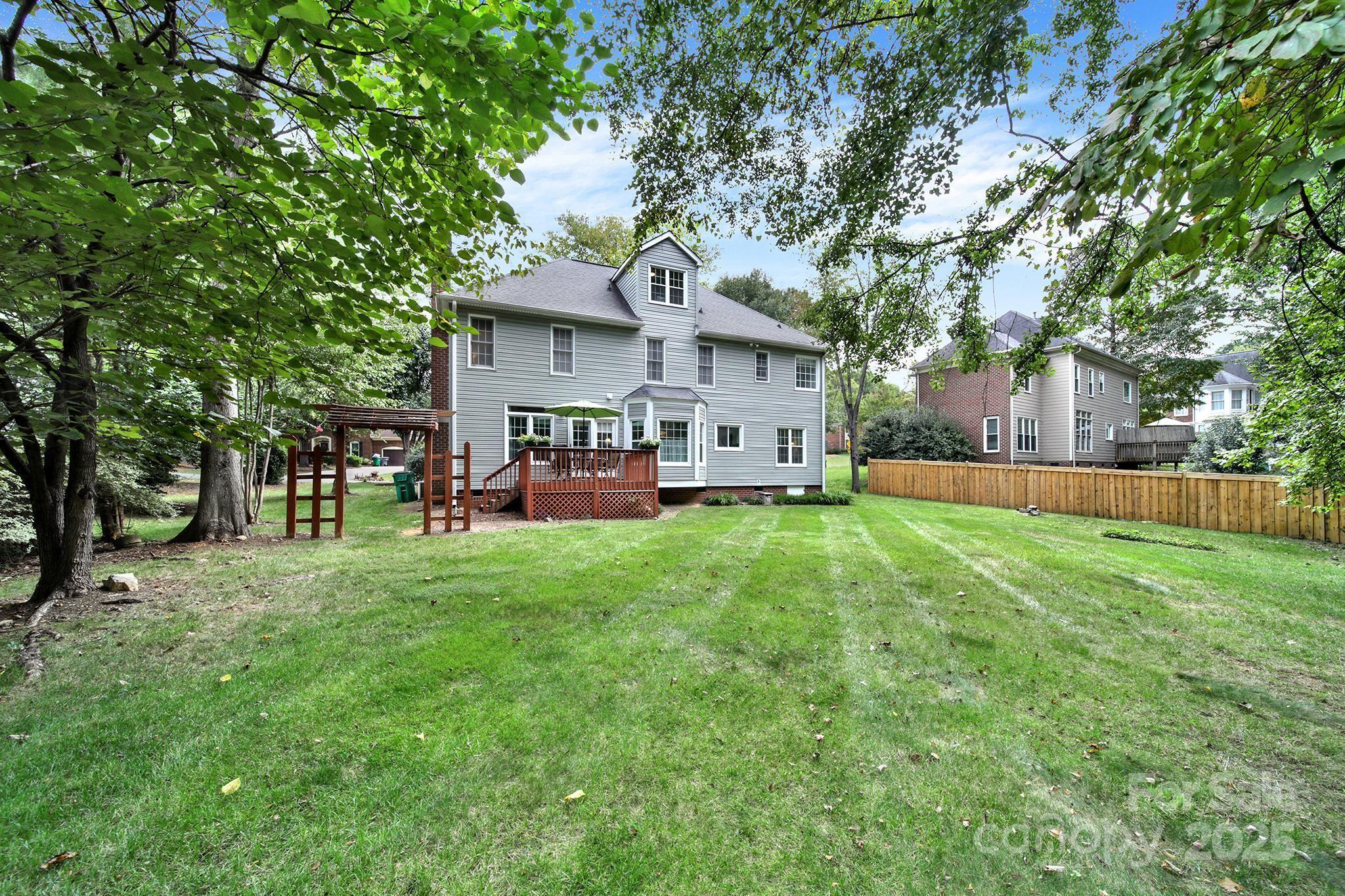 5921 Mallard Grove Road Charlotte, NC 28269 - Photo 43 of 44