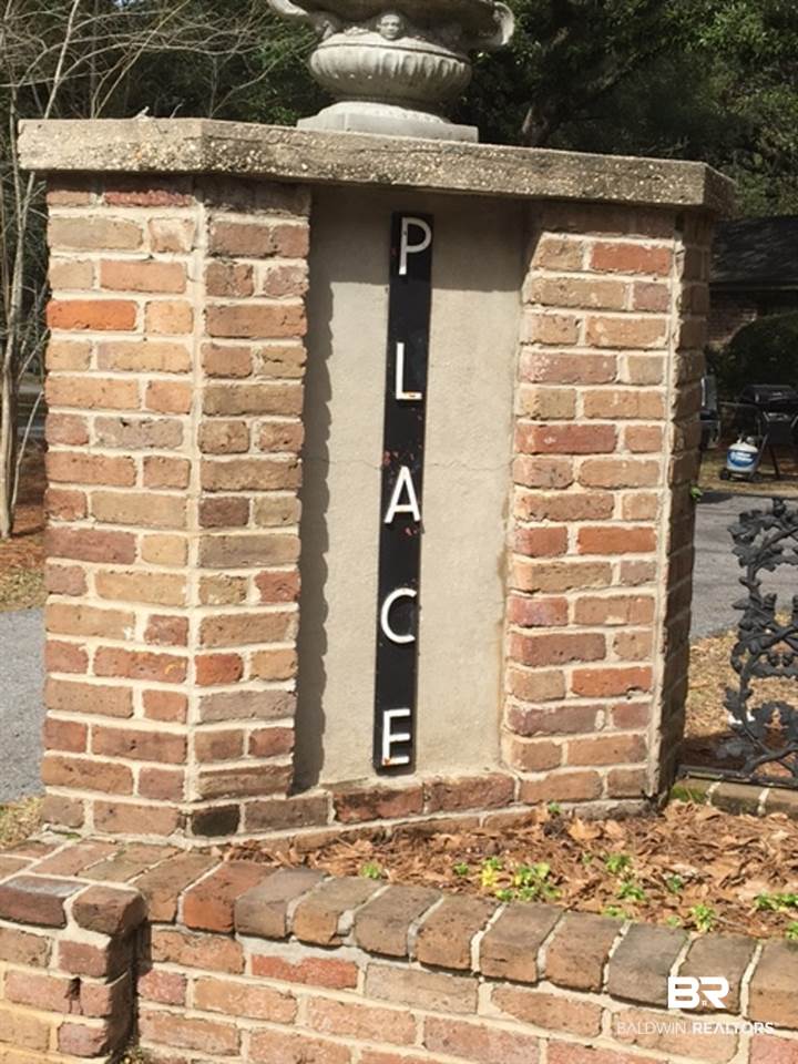 Hawthorne Place Mobile, AL 36608 - Photo 6 of 6 Gallery Image 6