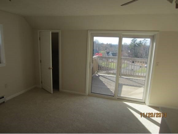 9 Riviera Road, Unit 9 Hudson, NH 03051 - Photo 11 of 21 Gallery Image 11