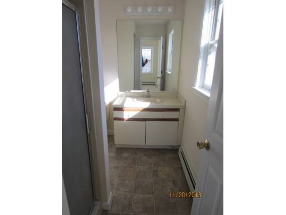 9 Riviera Road, Unit 9 Hudson, NH 03051 - Photo 12 of 21 Gallery Image 12