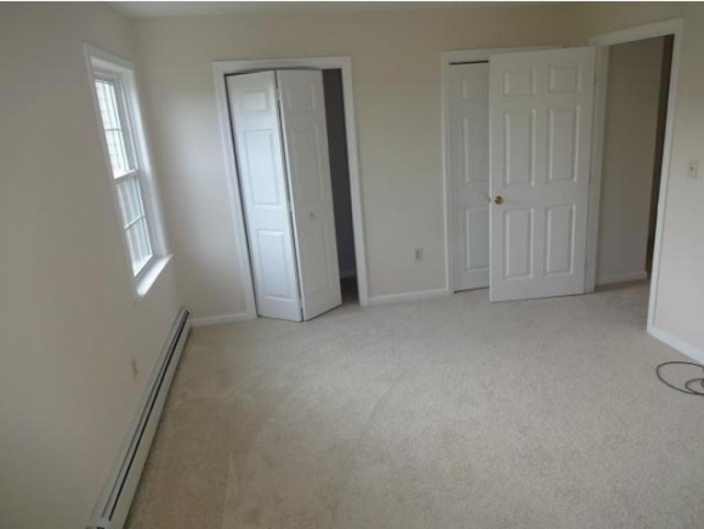 9 Riviera Road, Unit 9 Hudson, NH 03051 - Photo 15 of 21 Gallery Image 15