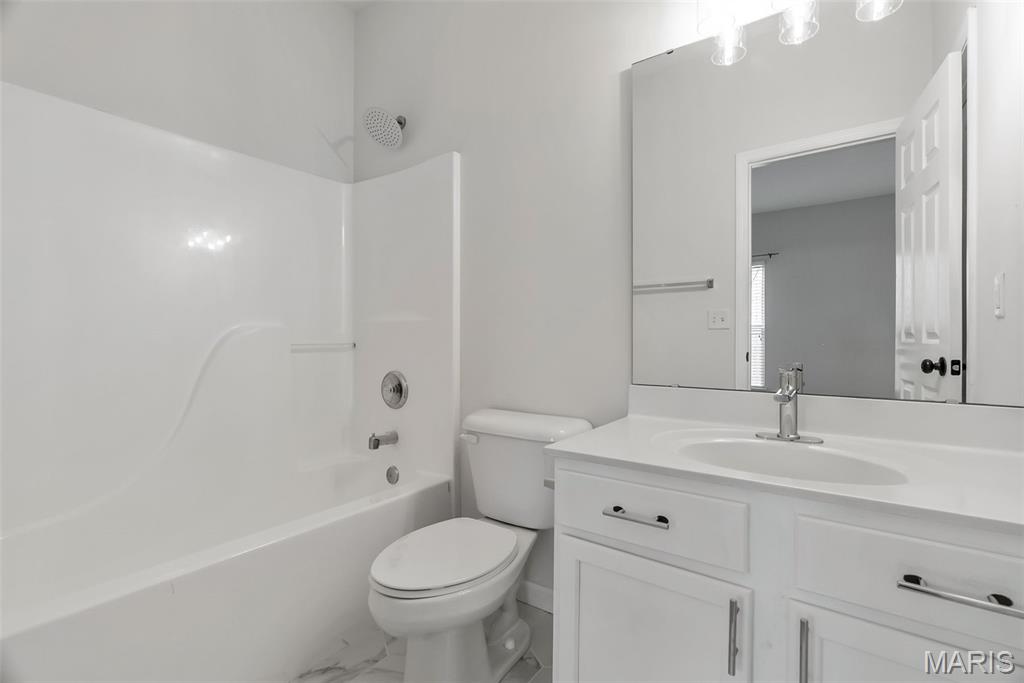 436 Olde Court Road St. Charles, MO 63303 - Photo 47 of 93