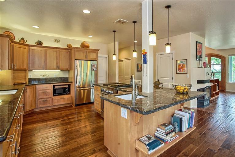 6707 Shale City Road Ashland, OR 97520 - Photo 20 of 24 Additional Photo