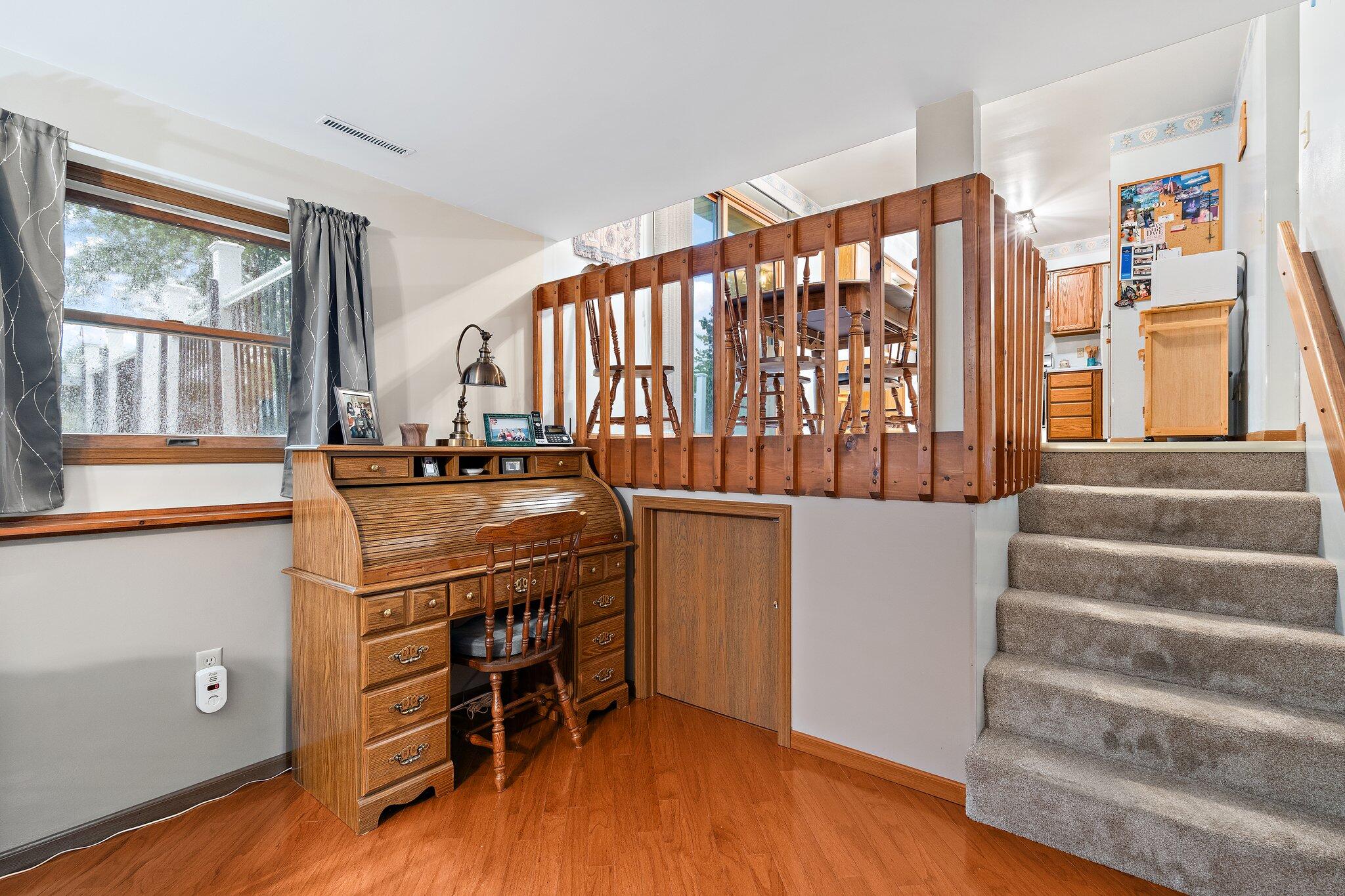 3093 Fairhaven Circle Crown Point, IN 46307 - Photo 16 of 27 2048x1365