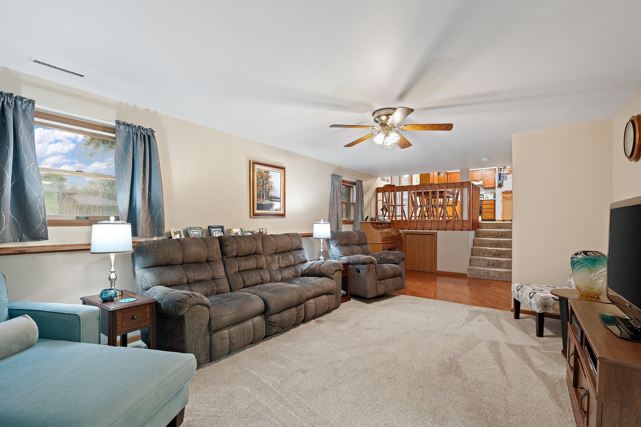 3093 Fairhaven Circle Crown Point, IN 46307 - Photo 17 of 27 2048x1365