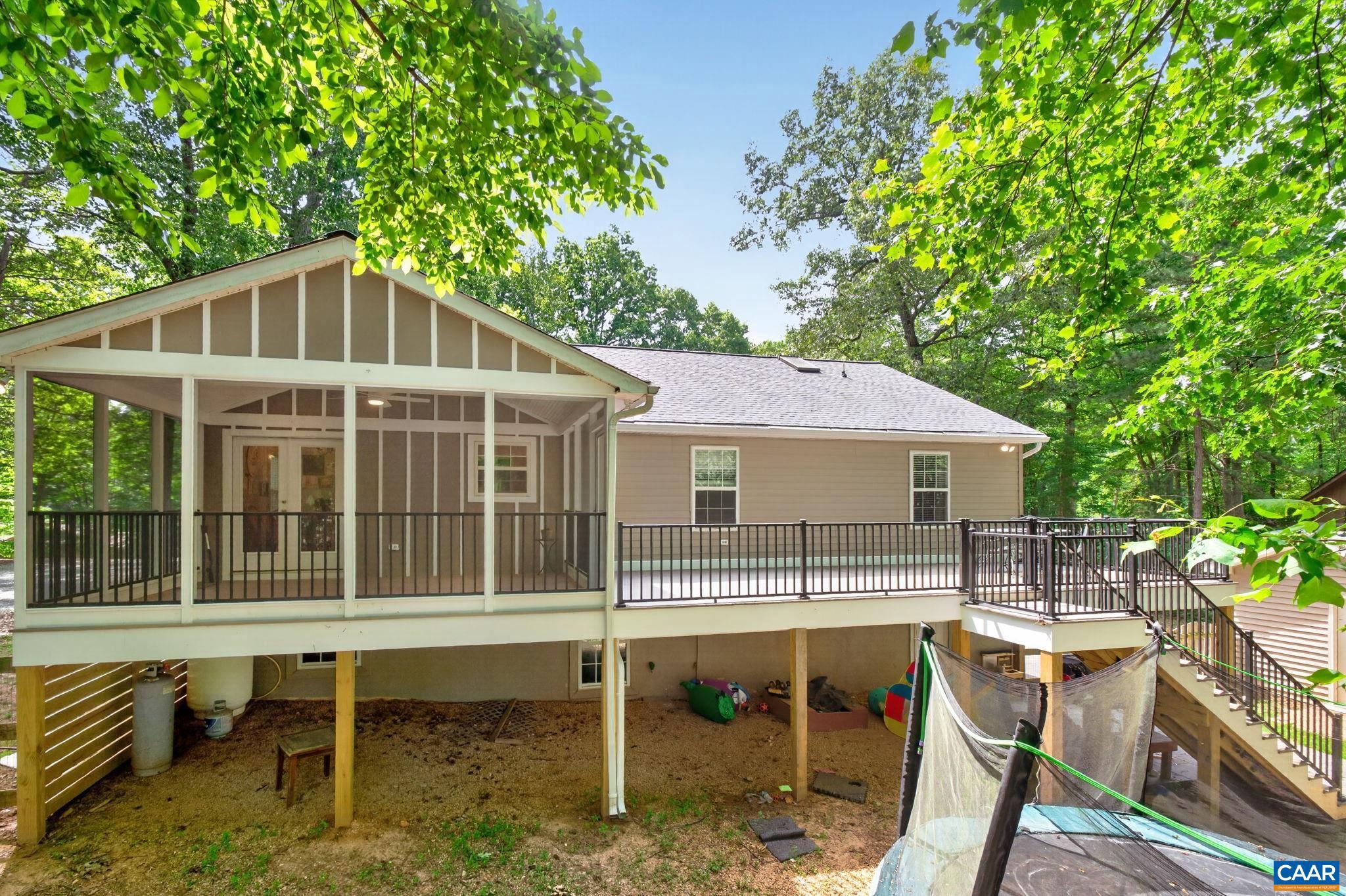 4 Stigger Road Palmyra, VA 22963 - Photo 3 of 11