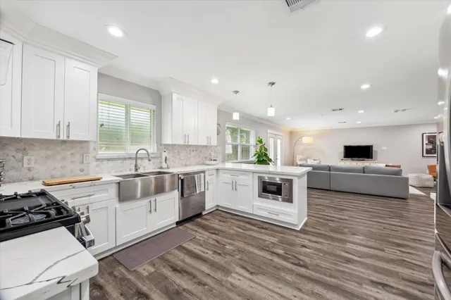 $509,000 | 12115 Atwell Drive, Houston, TX 77035