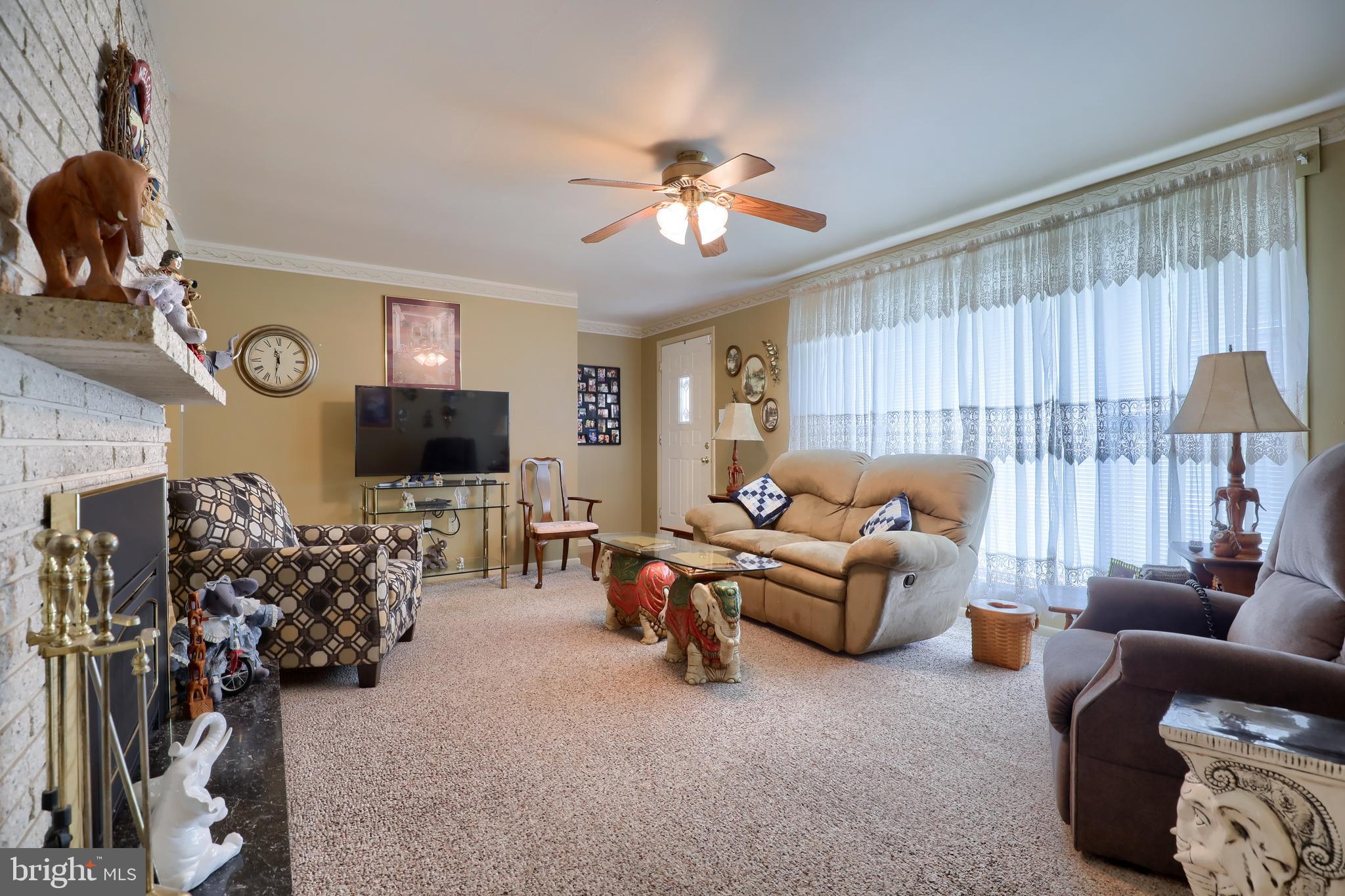 2365 Sycamore Road York, PA 17408 - Photo 6 of 36