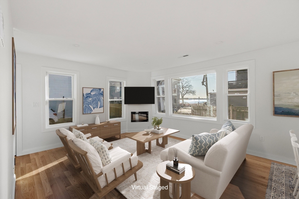 55 Mansfield Street Gloucester, MA 01930 - Photo 13 of 30