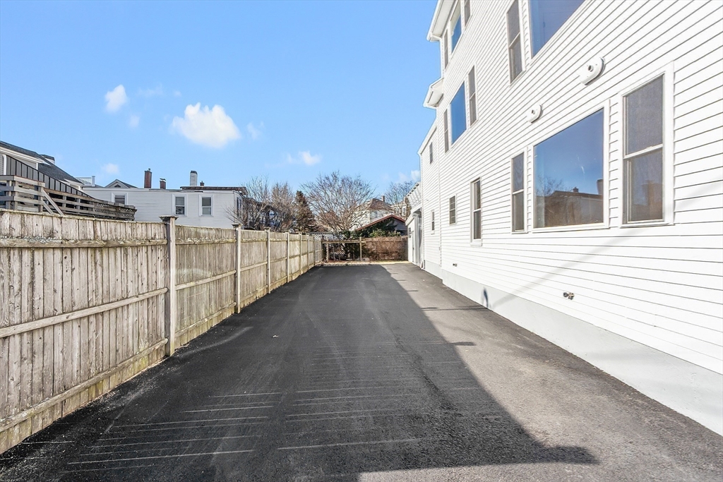 55 Mansfield Street Gloucester, MA 01930 - Photo 26 of 30