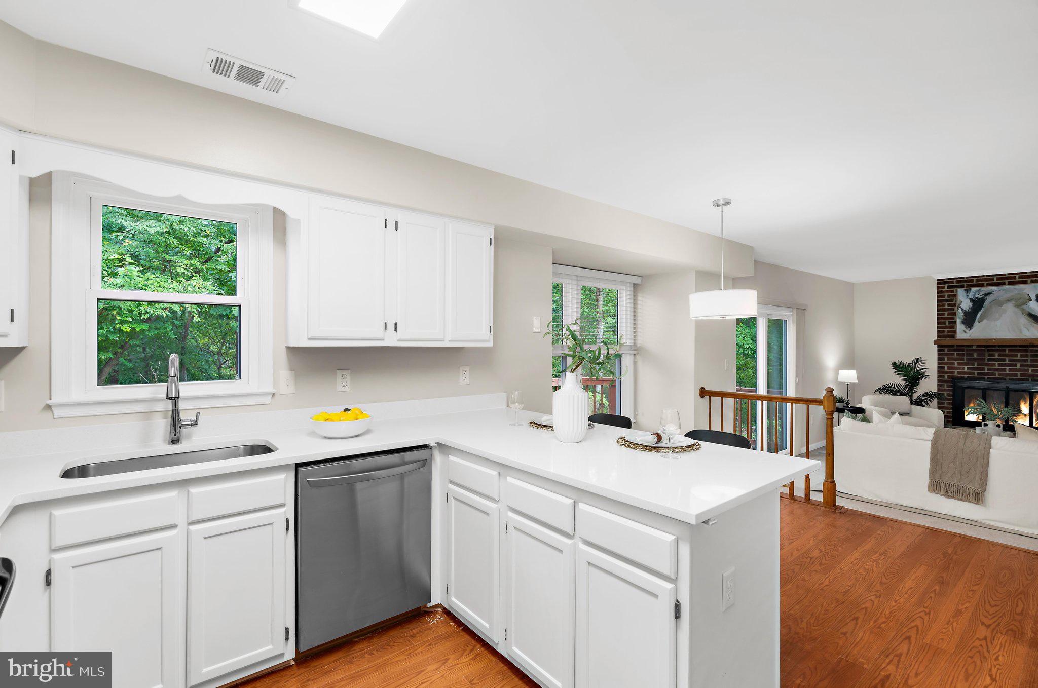 14902 Hatteras Way Silver Spring, MD 20906 - Photo 9 of 45 Gallery Image 9