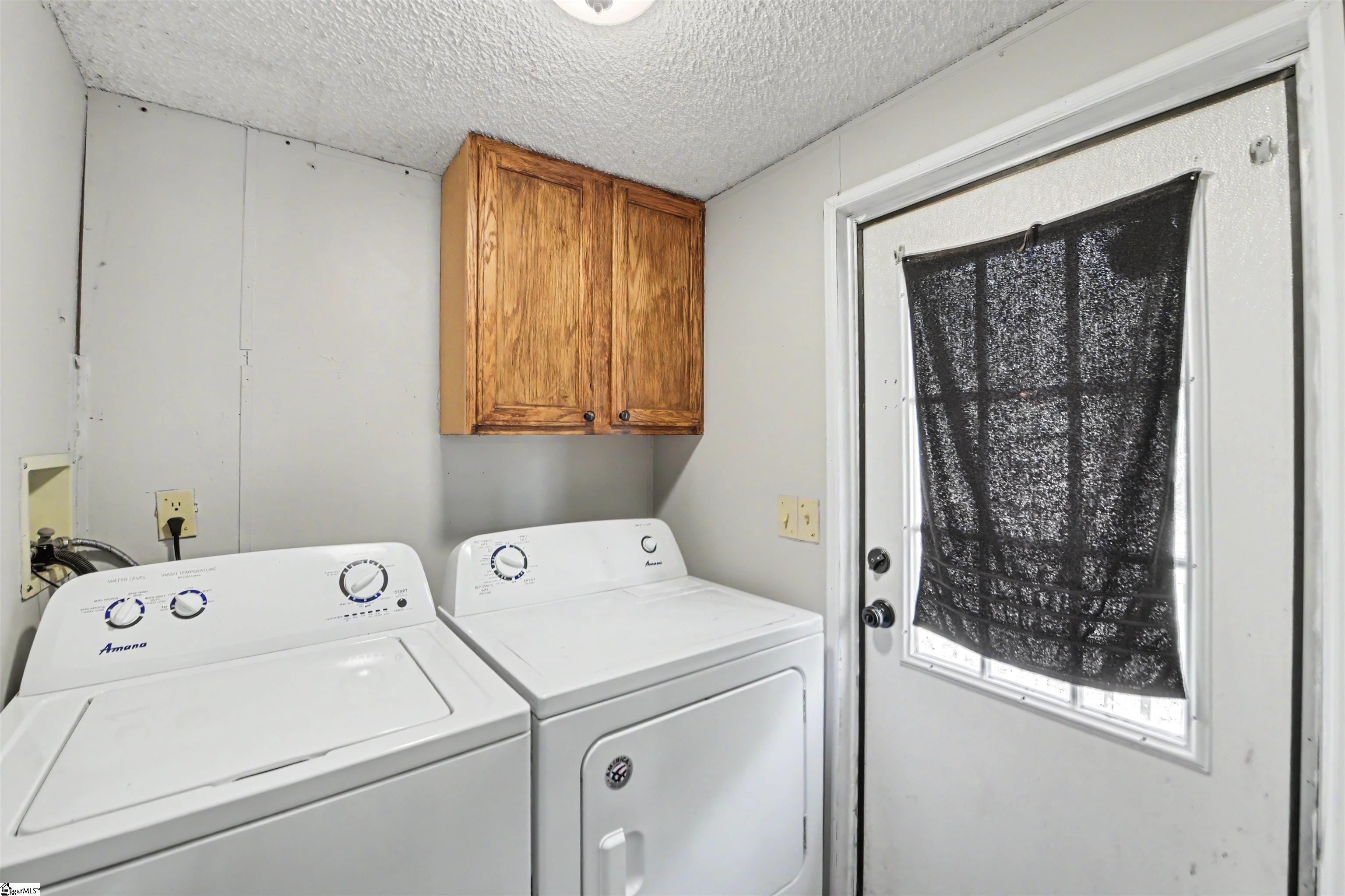 412 Bushy Creek Road Woodruff, SC 29388 - Photo 13 of 35