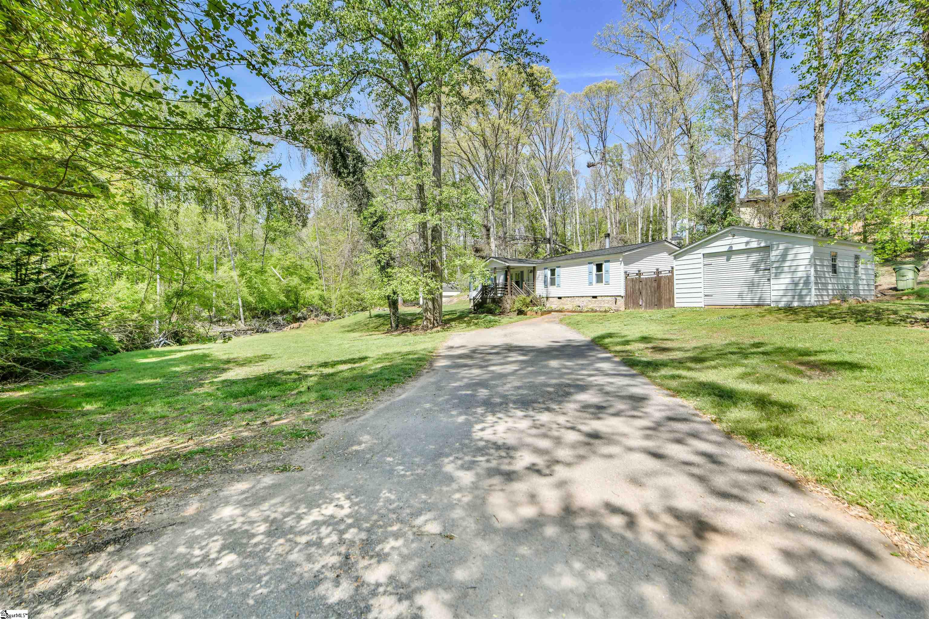 412 Bushy Creek Road Woodruff, SC 29388 - Photo 30 of 35