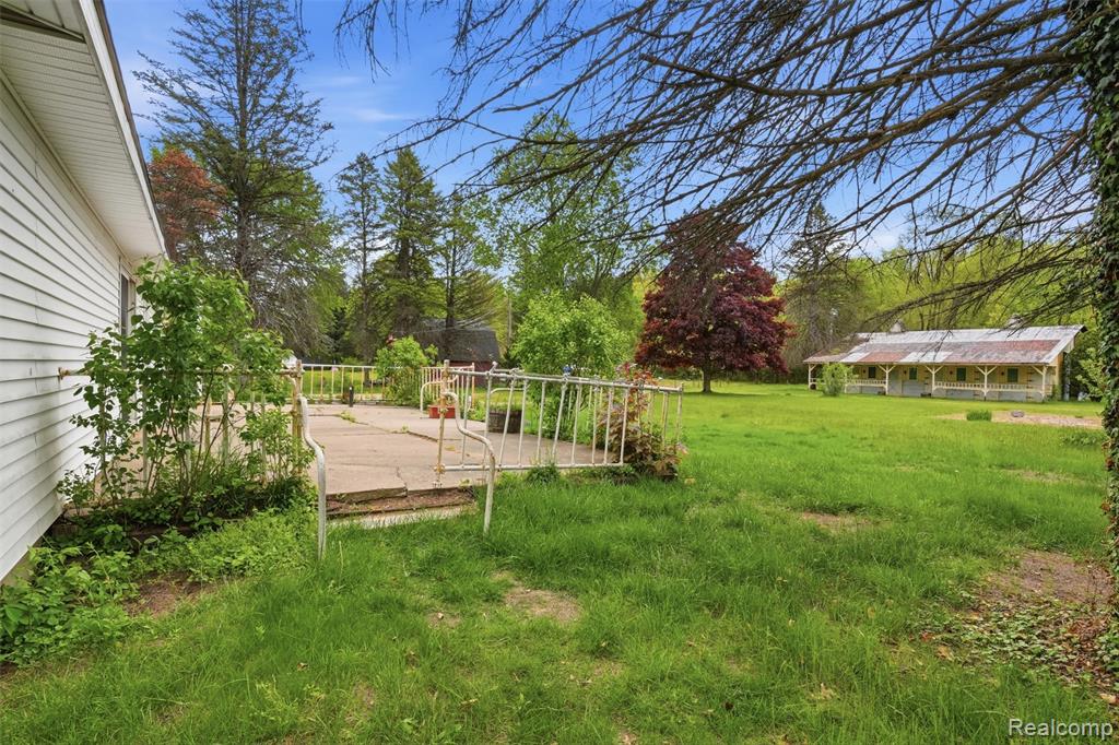 43625 Harris Road Belleville, MI 48111 - Photo 35 of 66 Gallery Image 35