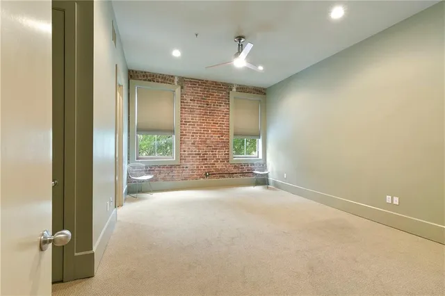 $7,750 | 801 St Joseph Street, Unit 7, New Orleans, LA 70113