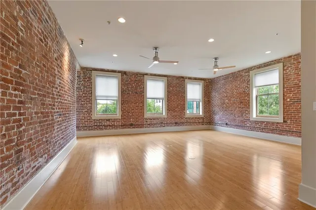 $7,750 | 801 St Joseph Street, Unit 7, New Orleans, LA 70113