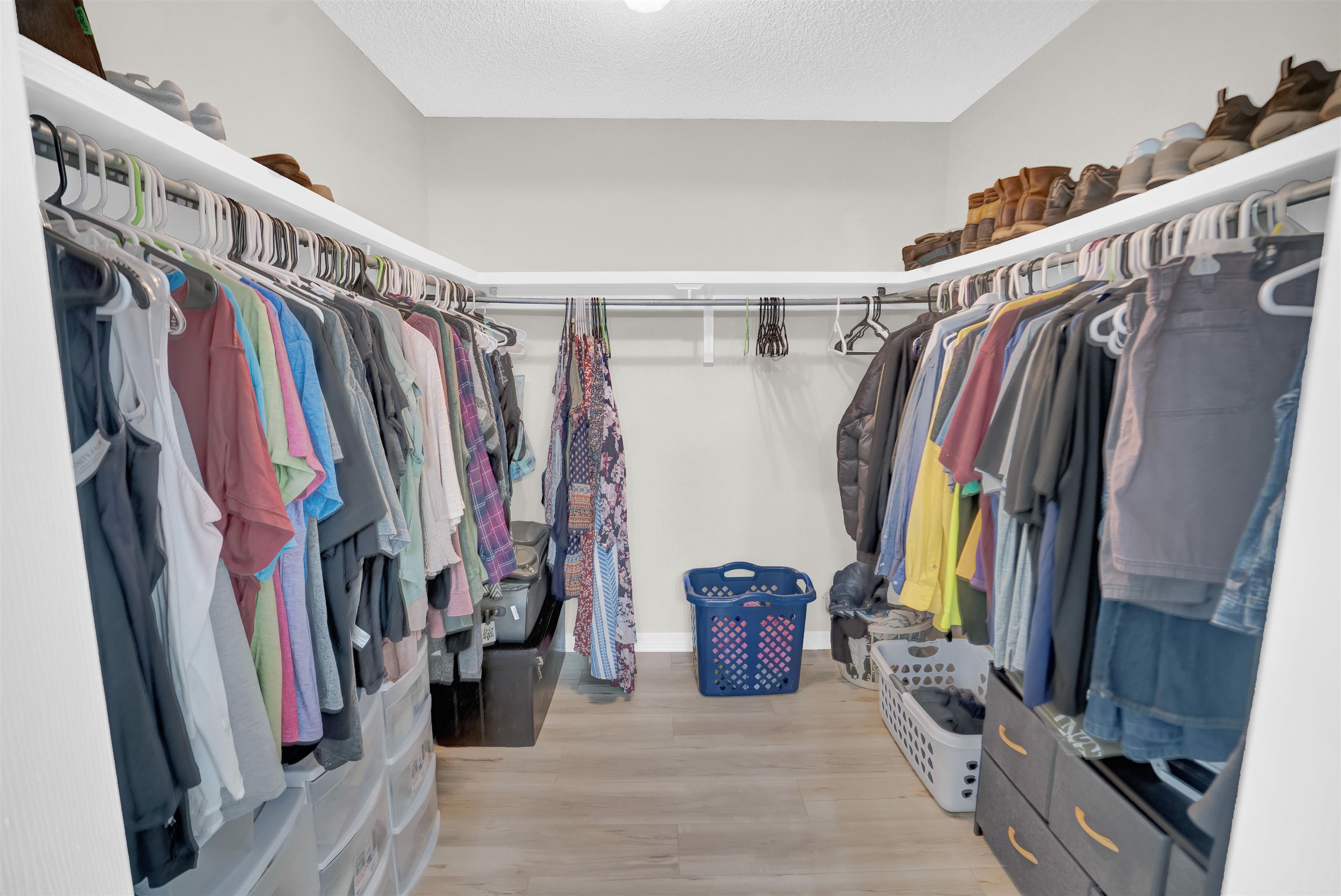 30871 Stanton Road Daphne, AL 36527 - Photo 28 of 35 Walk In Closets
