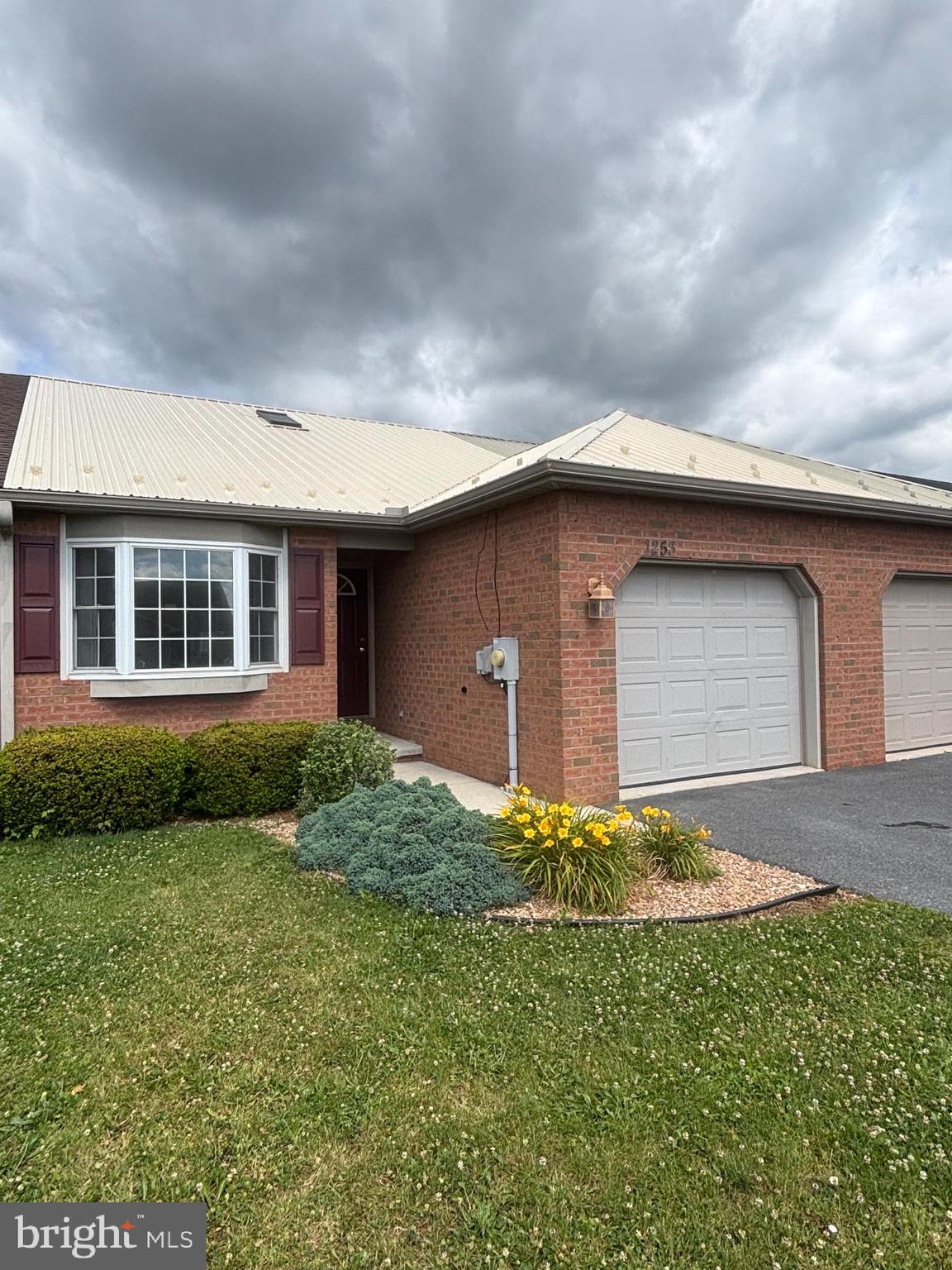 1253 Progress Road Chambersburg, PA 17201 - Photo 2 of 21