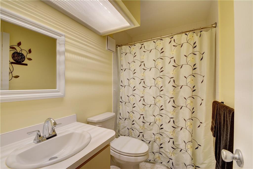 5373 Southeast Miles Grant Road, Unit C205 Stuart, FL 34997 - Photo 10 of 27 Gallery Image 10
