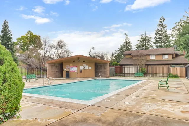 $220,000 | 5080 Rhode Island Drive, Unit 4, Sacramento, CA 95841