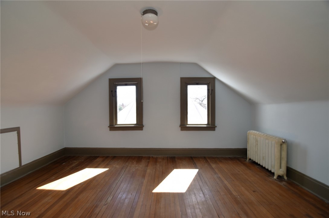 3271 Warrington Road Cleveland, OH 44120 - Photo 30 of 36