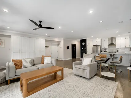 $649,000 | 4040 North Mozart Street, Unit 2, Chicago, IL 60618