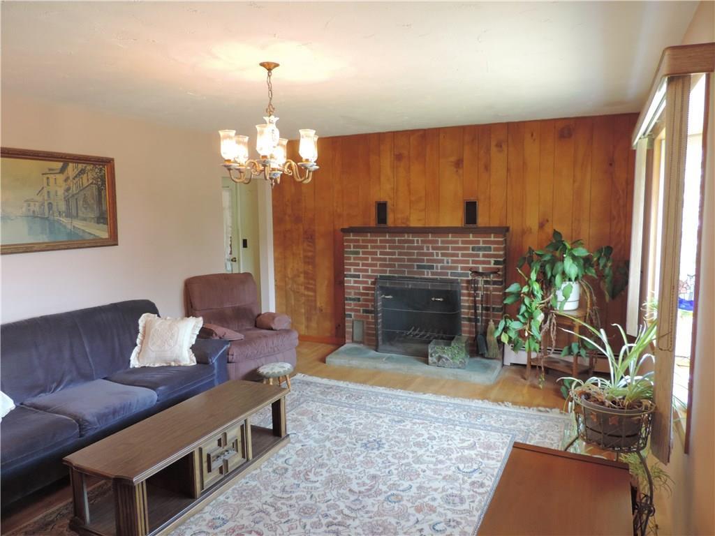 215 Pine Point Road Scarborough, ME 04074 - Photo 12 of 25 Living room
