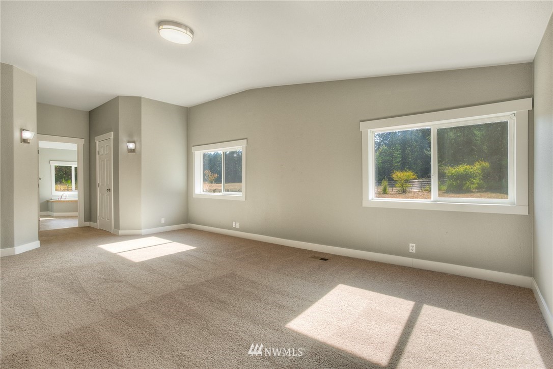 19827 Cook Road Southeast Yelm, WA 98597 - Photo 14 of 25 Gallery Image 14
