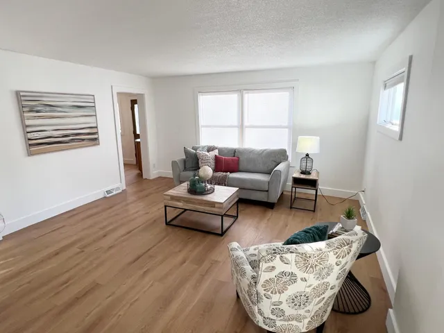 $265,000 | 1012 West Avenue, Red Wing, MN 55066