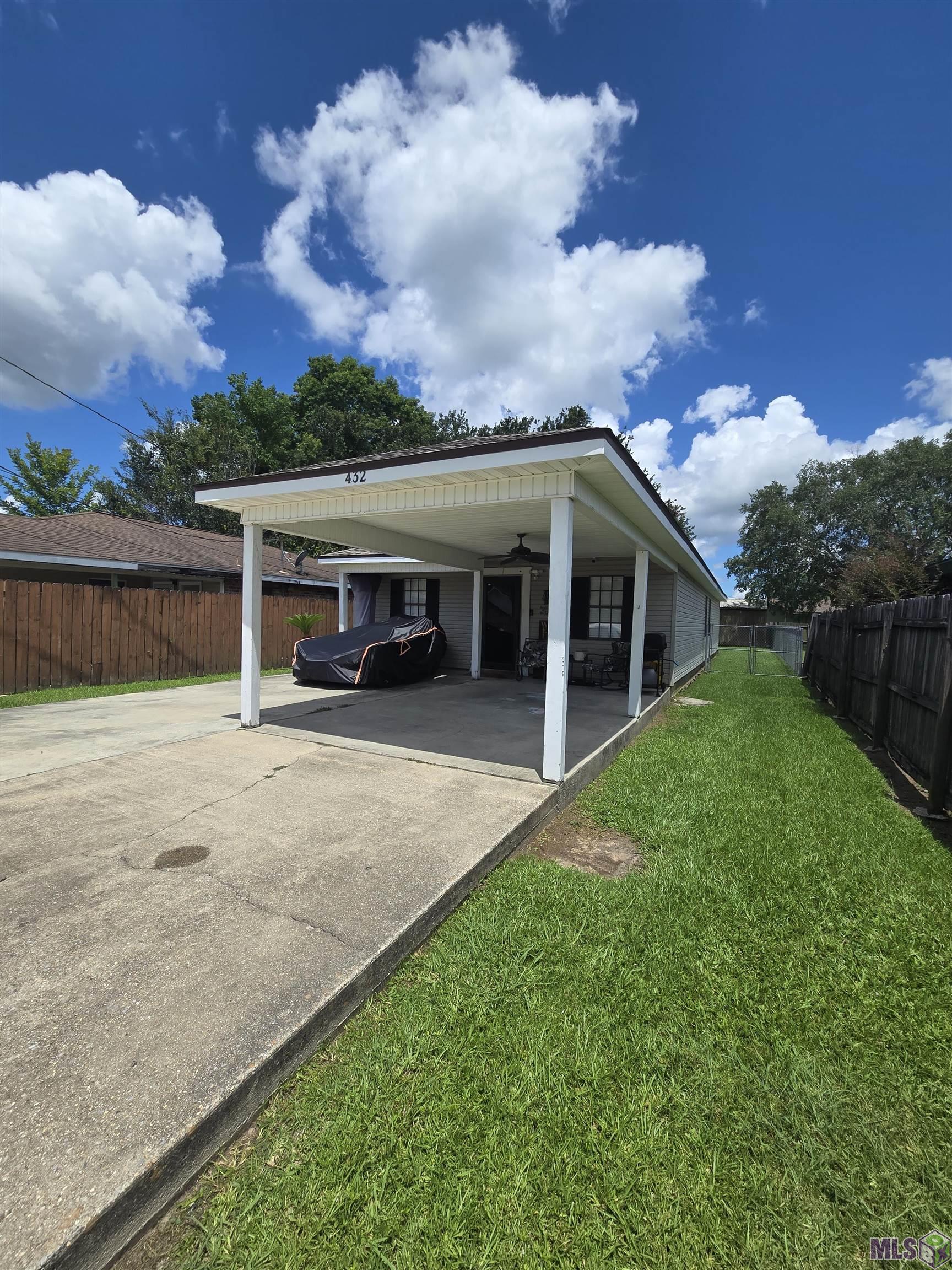 432 Tiffany Street Patterson, LA 70392 - Photo 3 of 21