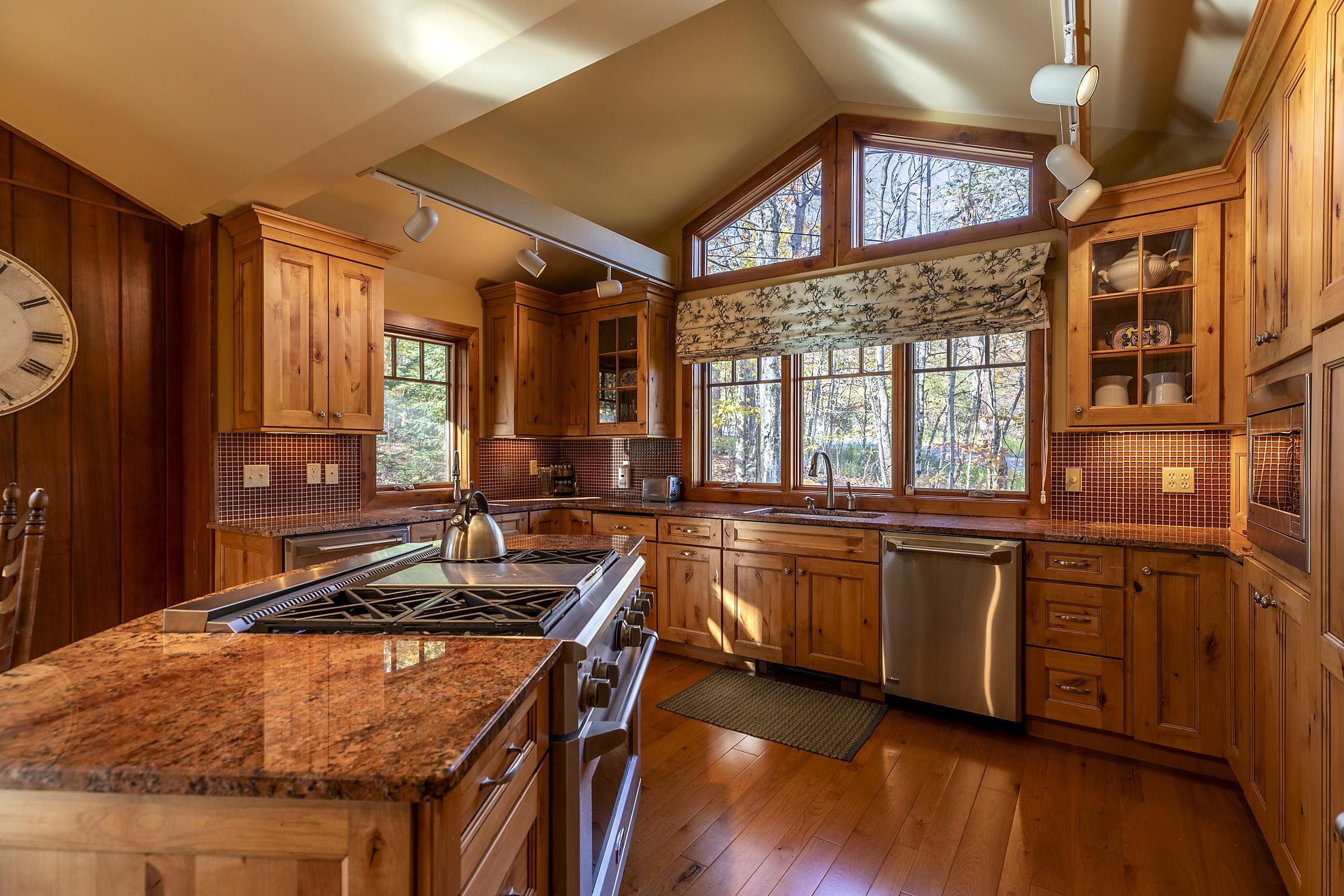 7 North Brookwood Road Winhall, VT 05340 - Photo 21 of 45