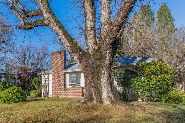 $335,000 | 686 Coronado Street, Redding, CA 96003