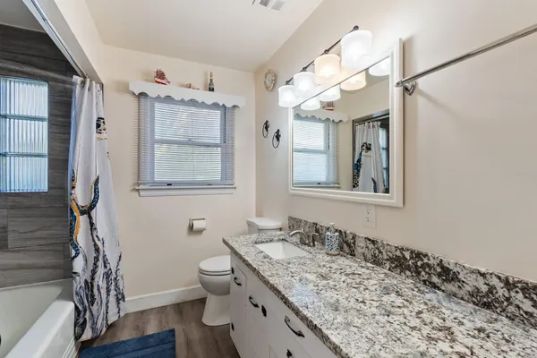 $335,000 | 686 Coronado Street, Redding, CA 96003