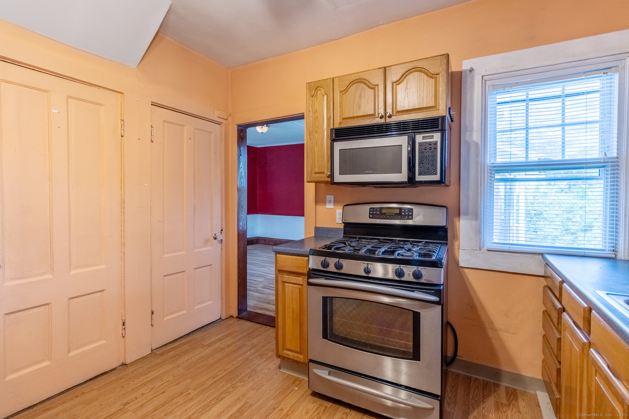 14 Main Street East Hampton, CT 06424 - Photo 12 of 33