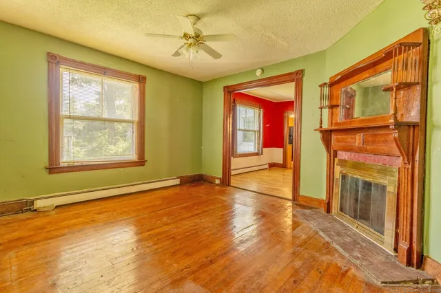 $210,000 | 14 Main Street, East Hampton, CT 06424