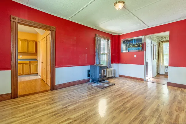 $210,000 | 14 Main Street, East Hampton, CT 06424