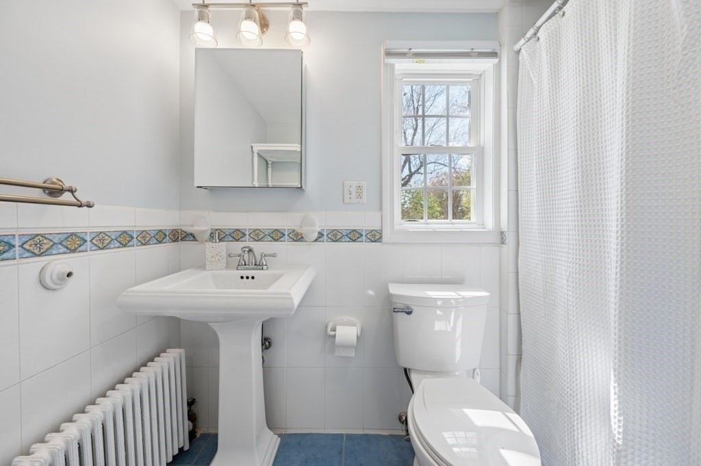 223 Beverly Road Worcester, MA 01605 - Photo 35 of 42