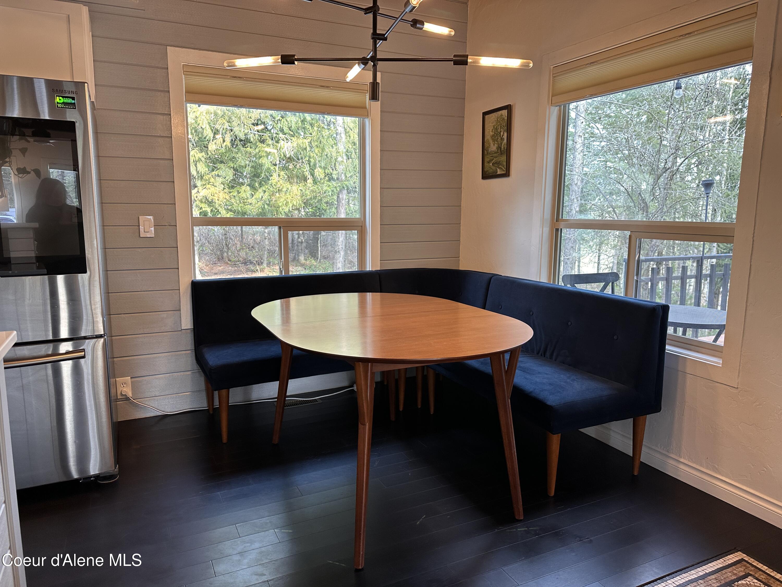 2727 Selkirk Road Sandpoint, ID 83864 - Photo 16 of 68 Dining