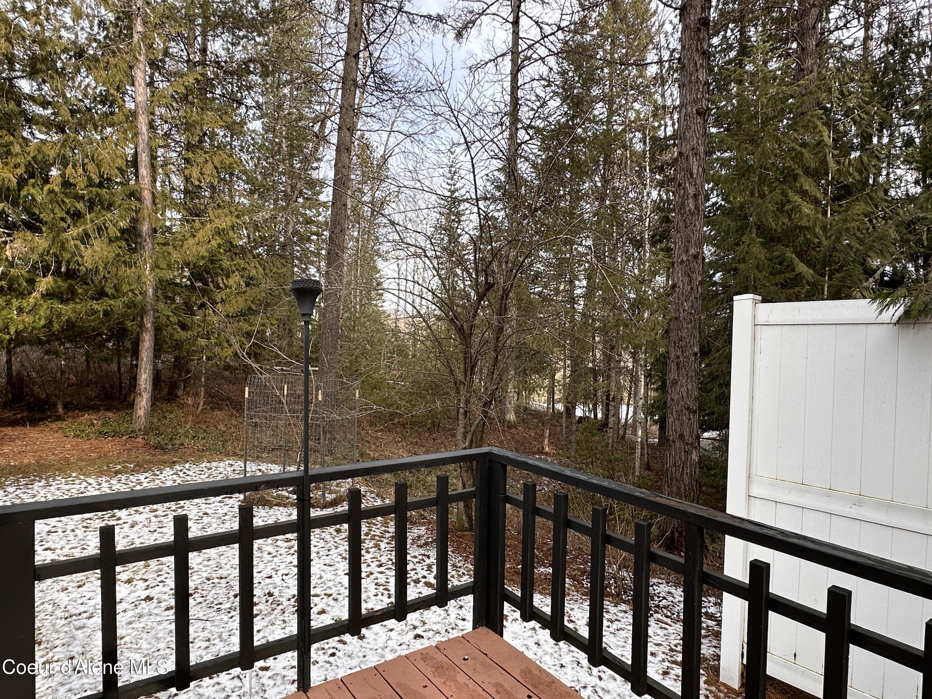 2727 Selkirk Road Sandpoint, ID 83864 - Photo 40 of 68 FromDecktoNeighbor