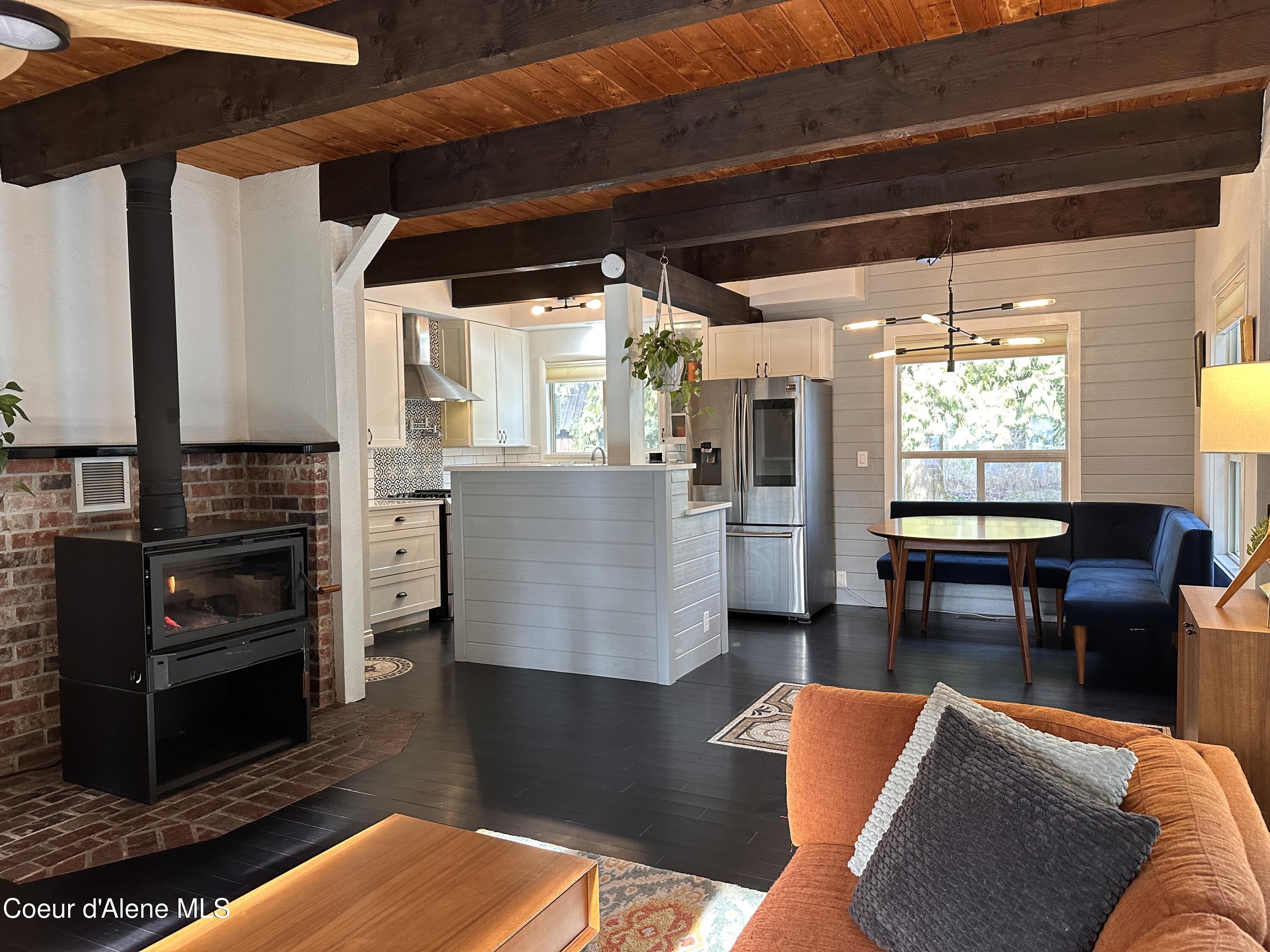 2727 Selkirk Road Sandpoint, ID 83864 - Photo 9 of 68 KitchenfromLiving