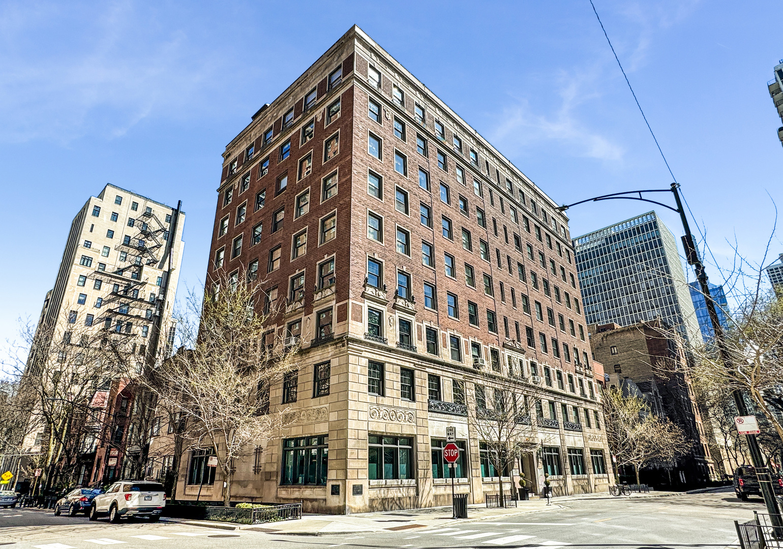 1255 North State Pkwy Unit 8AC