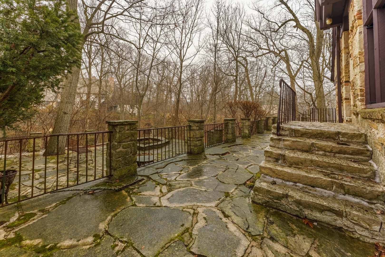 219 Woodland Road Highland Park, IL 60035 - Photo 34 of 44