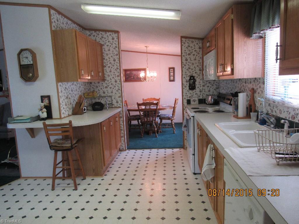 2517 Young Road Walnut Cove, NC 27052 - Photo 12 of 21 Gallery Image 12