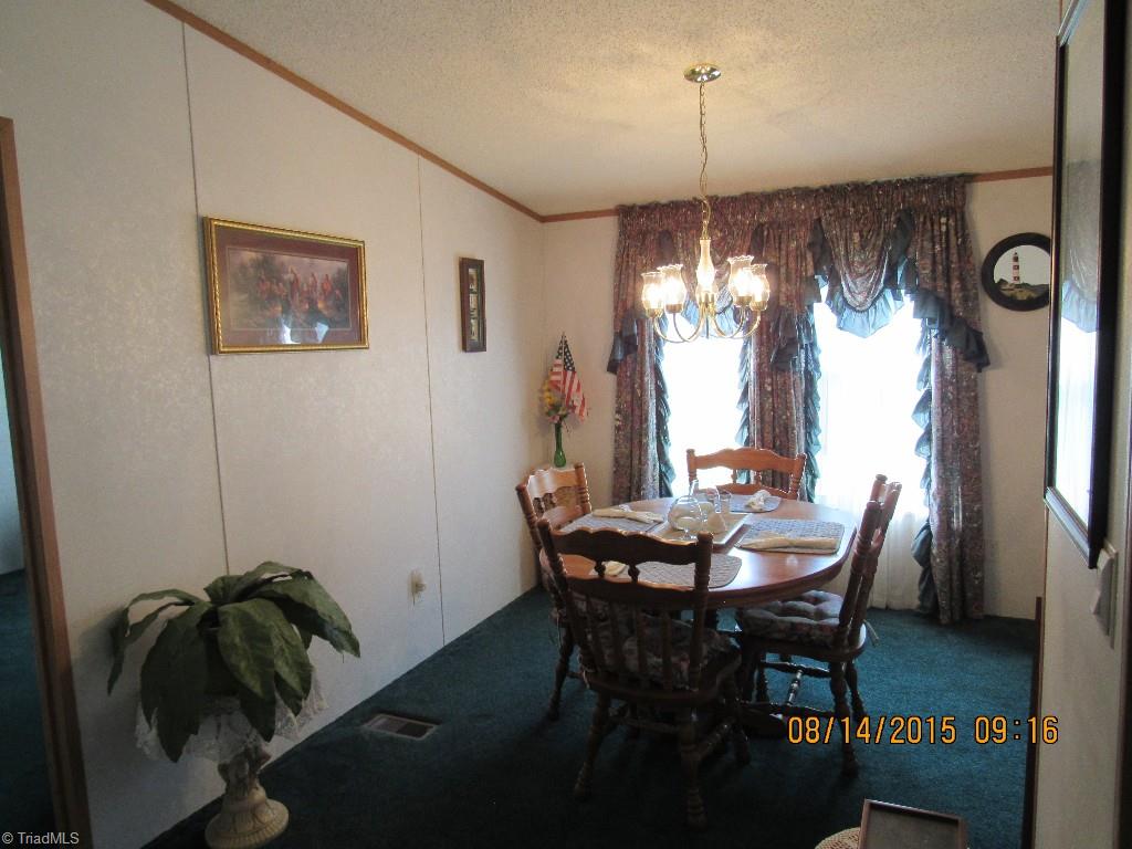 2517 Young Road Walnut Cove, NC 27052 - Photo 10 of 21 Gallery Image 10