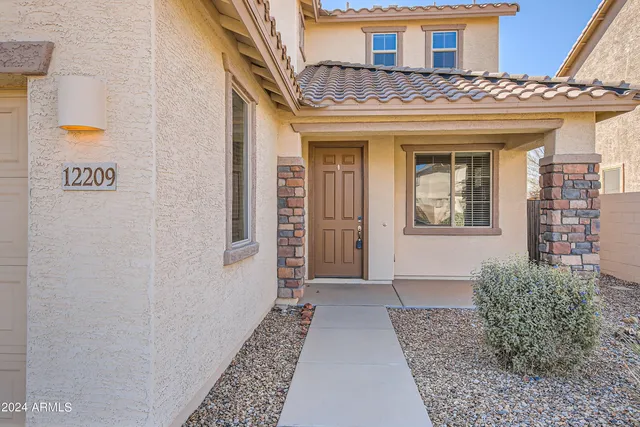 $450,000 | 12209 West Desert Lane, El Mirage, AZ 85335