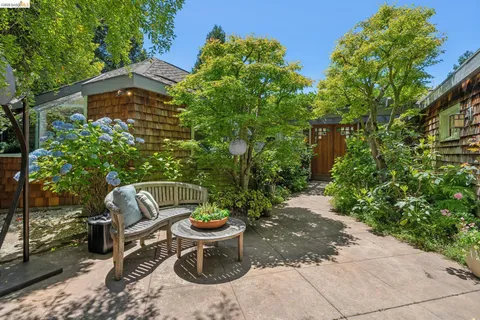 $2,499,000 | 2223 Tunnel Road, Oakland, CA 94611